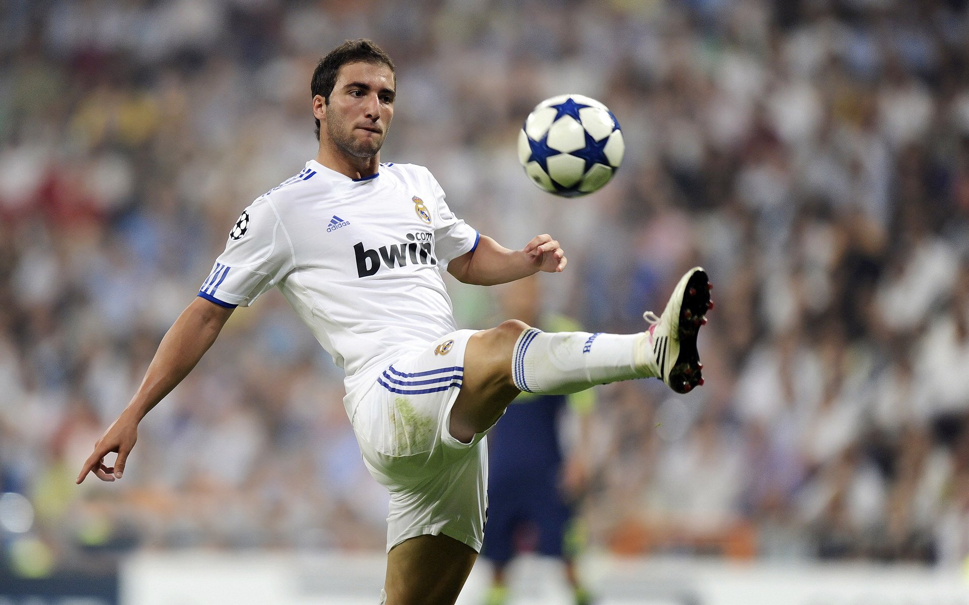 法甲VAR系统语义处理模块提升判罚透明度