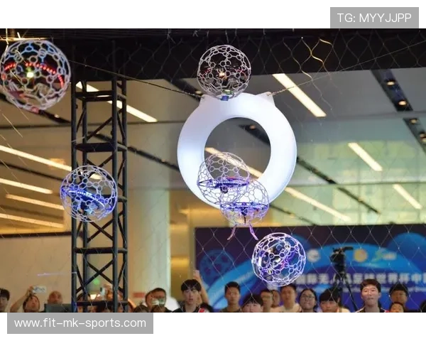 后防人脚告急，俱乐部迅速启动应急引援——变危为机的足球智慧